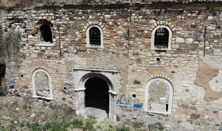 Menemen’deki eski kilise, “Anıt Müze Bilim ve Sanat Merkezi” olacak