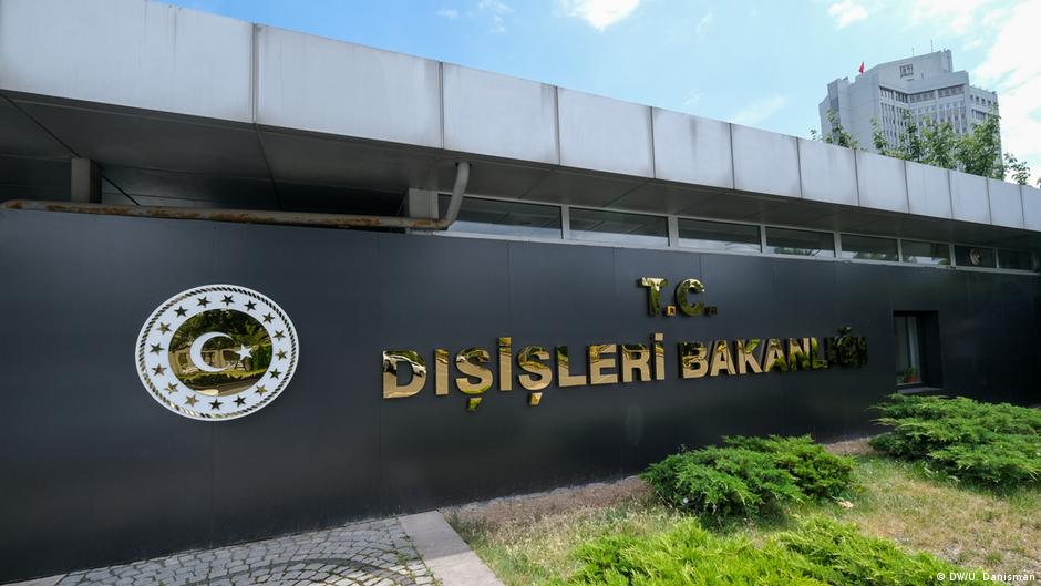 Metin Feyzioğlu Lefkoşa Büyükelçiliğine atandı