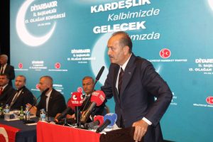 MHP İzmir Milletvekili Osmanağaoğlu Diyarbakır’da Konuştu: “Terörsüz Türkiye Süreci Tüm Beşeriyete Umut Oldu”