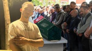 Motosiklet kazasında ölen Alican son yolculuğuna uğurlandı