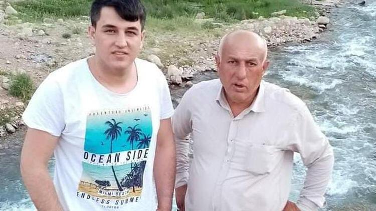 Önce babasını öldürdü, sonra kendisini astı! Geriye bu fotoğraf kaldı