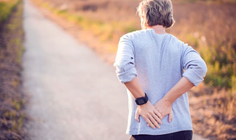Osteoporotik omurga kırıklarına ‘erken müdahale’ büyük önem taşıyor