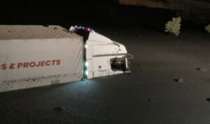 Otoyolu kanalizasyon bastı: Yol trafiğe kapatıldı