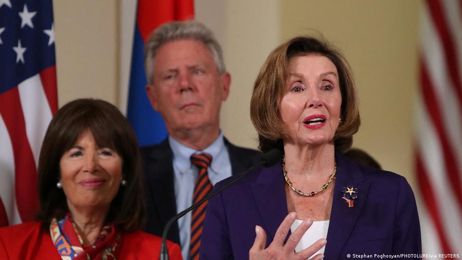 Pelosi’den Ermenistan’a tam destek