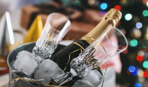 Prof. Dr. Varol’dan ‘yılbaşında sahte içki’ uyarısı