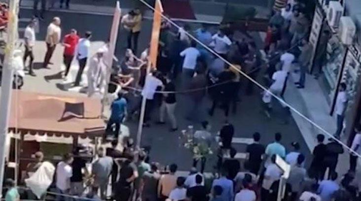 Şanlıurfa’da müşteriler ile esnafın ‘telefon’ kavgası: 3 yaralı