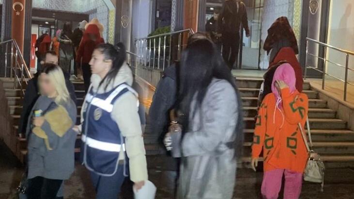 Şifreli fuhuş çözüldü! ‘Yeni araçlarımız geldi’