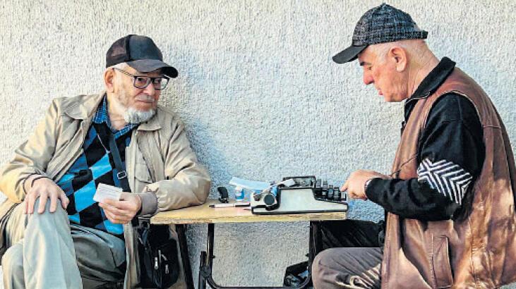 Şimdiki Zamanın Hikayesi