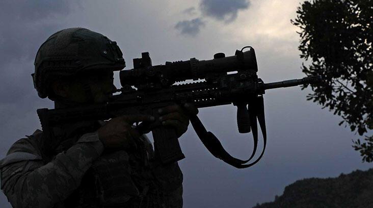 Taciz ateşi açan 8 PKK’lı terörist etkisiz hale getirildi