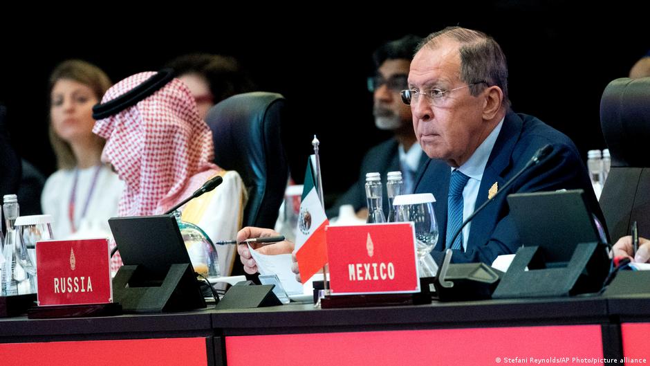 “Tahıl konusunda Türkiye ve Ukrayna ile görüşmeye hazırız”