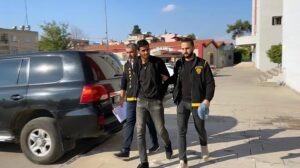 Takip ettiği kadının ağzını kapatıp dehşeti yaşatmıştı! Tutuklandı