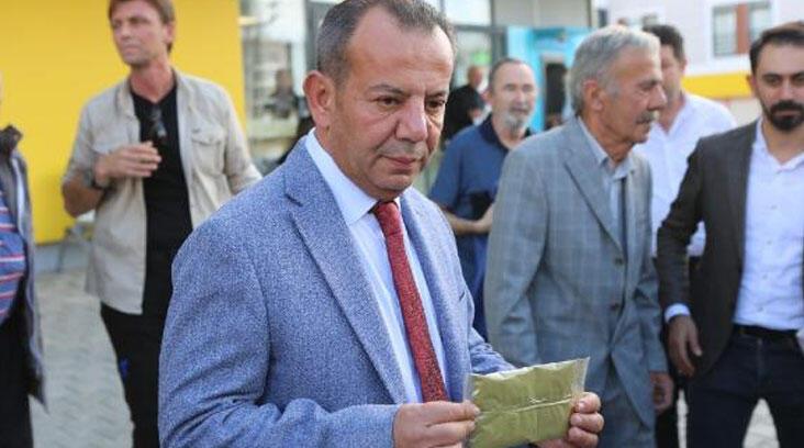Tanju Özcan, HDP Genel Merkezi’ne kına gönderdi