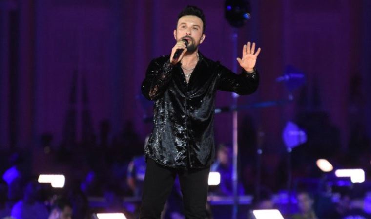 Tarkan’dan İzmir konseri paylaşımı: ‘Ne kadar özlemişiz tek yürek olup atmayı…’