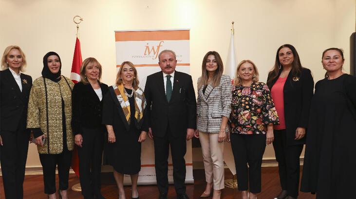 TBMM Başkanı Şentop, ‘Karar Mekanizmalarında Kadın Liderler Projesi’ ödüllerini verdi