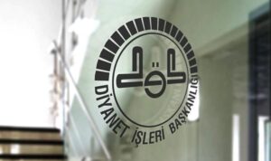 Tepkilere karşın kurulan Diyanet Akademisi’nin başında ‘cemaat’ ilişkisi