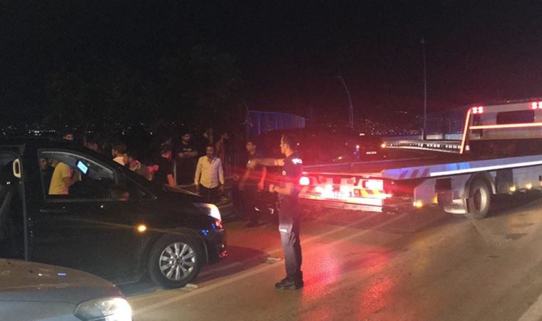 Turist taşıyan minibüs kazaya karıştı: 11 yaralı