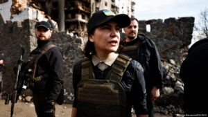 Zelenskiy istihbarat şefini ve başsavcıyı görevden aldı