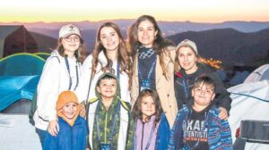 Zirveden gökyüzü bir başka güzeldir